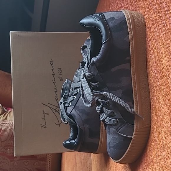 VINTAGE HAVANA Camouflage Sneakers - Picture 9 of 11